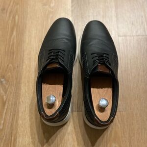 Nordstrom Dark Navy Blue Leather Oxford Shoes with Closed Lacing